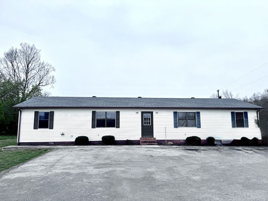 423 Smartt Station Rd, Morrison, TN 37357