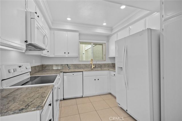 5371 Punta Alta 3B, Laguna Woods, CA 92637