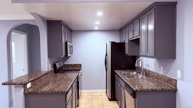 1925 Avenida del Mexico 154, San Diego, CA 92154