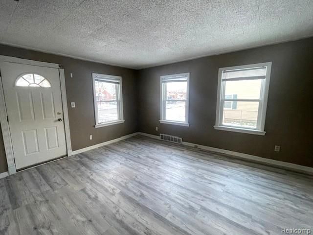 13181 Peach Street, Southgate, MI 48195