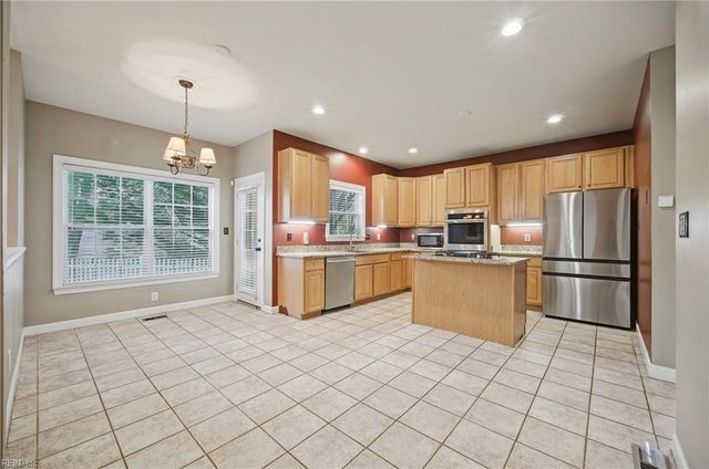 105 Meredith WAY, Williamsburg, VA 23185