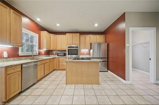 105 Meredith WAY, Williamsburg, VA 23185