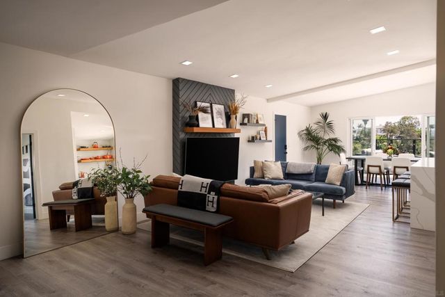 2519 Greyling Drive, San Diego, CA 92123