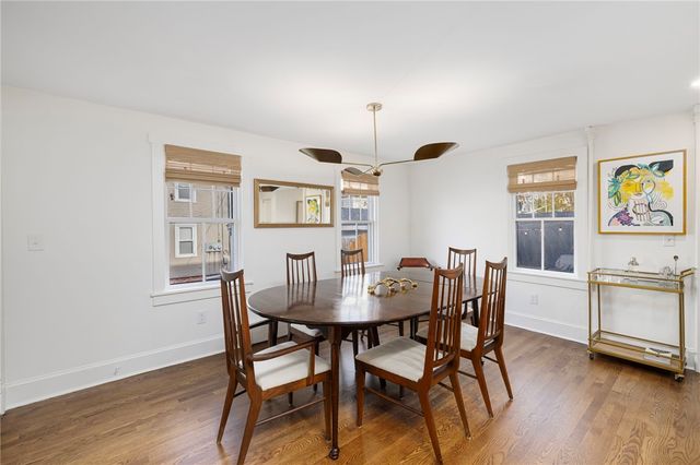 23 Mt. Vernon Street, Newport, RI 02840