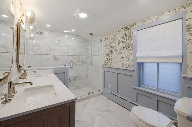 23 Mt. Vernon Street, Newport, RI 02840