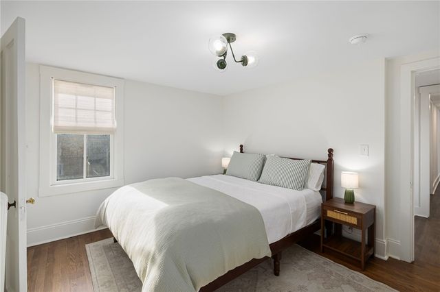 23 Mt. Vernon Street, Newport, RI 02840