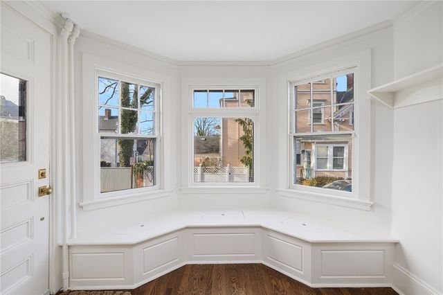 23 Mt. Vernon Street, Newport, RI 02840