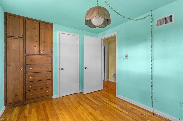 505 Edinburgh PL, Virginia Beach, VA 23452