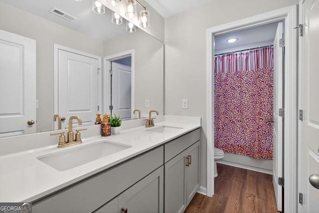 140 Camdale Court, Mcdonough, GA 30252