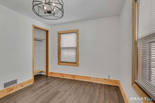 13 Benjamin Street, Bristol, CT 06010