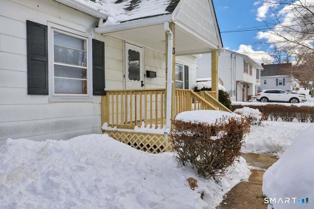 13 Benjamin Street, Bristol, CT 06010