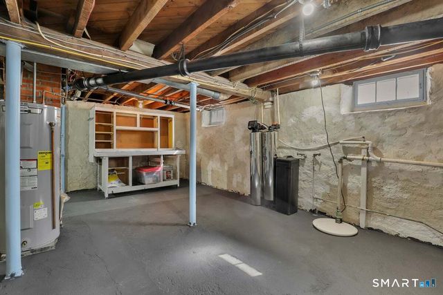 13 Benjamin Street, Bristol, CT 06010