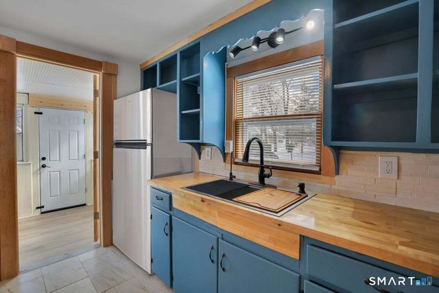 13 Benjamin Street, Bristol, CT 06010