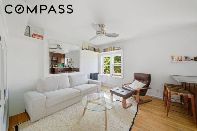 304 Clinton Avenue, New York City, NY 11205