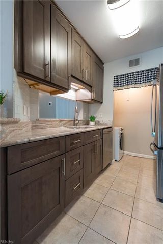 1013 Autumn Woods Ln Apt 103, Virginia Beach, VA 23454