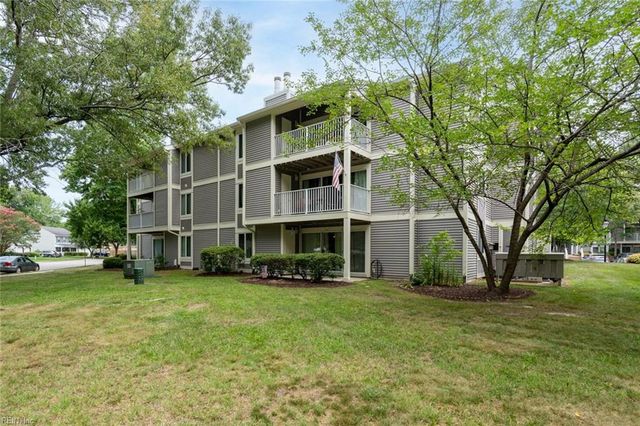 1013 Autumn Woods Ln Apt 103, Virginia Beach, VA 23454