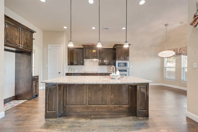 7344 SAN FELIPE Drive, Irving, TX 75039
