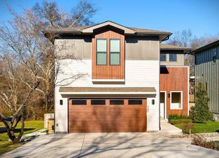 560 Highcrest Dr, Nashville, TN 37211