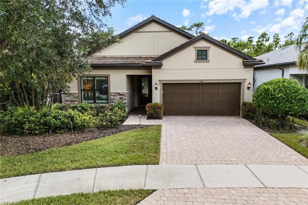 9436 Whooping Crane WAY, Naples, FL 34120