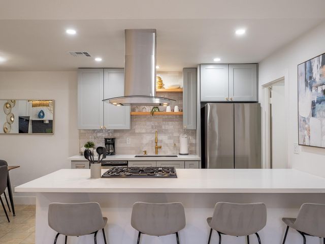 11409 Parmigan DR B, Austin, TX 78758