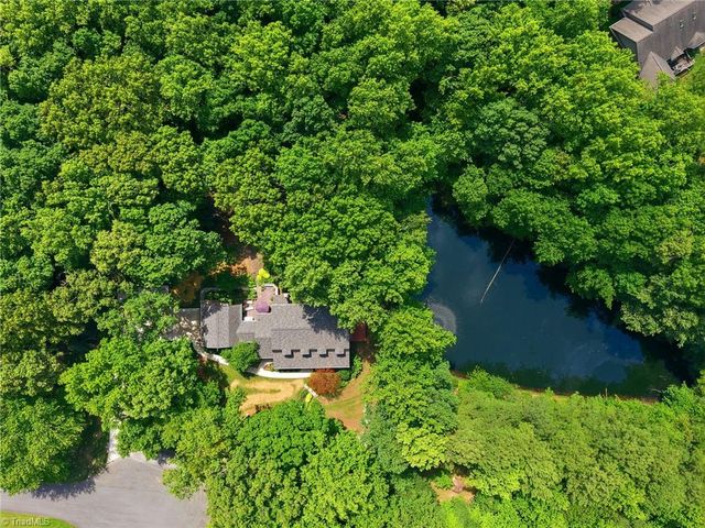 5500 Deering Place, Greensboro, NC 27406