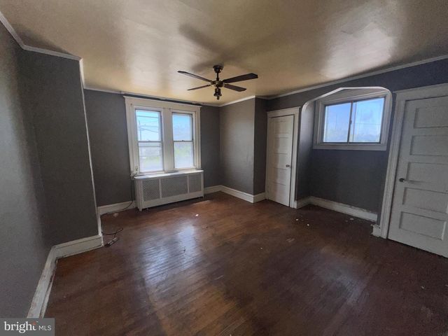 5490 MORSE ST, Philadelphia, PA 19131