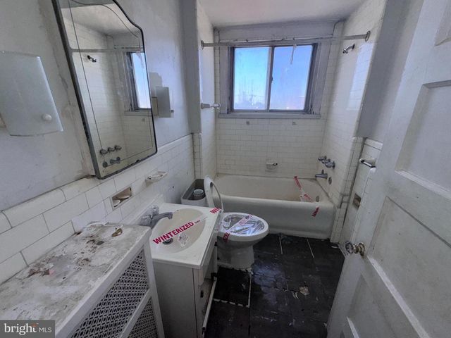 5490 MORSE ST, Philadelphia, PA 19131