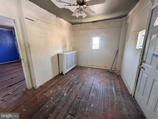 5490 MORSE ST, Philadelphia, PA 19131