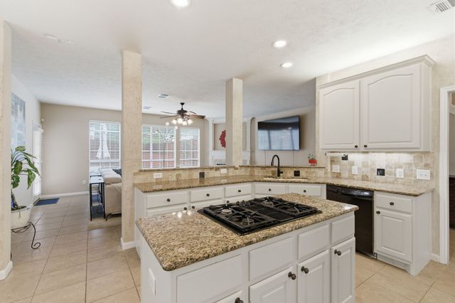 1537 Lakeview Drive, Keller, TX 76248