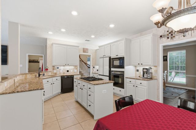 1537 Lakeview Drive, Keller, TX 76248