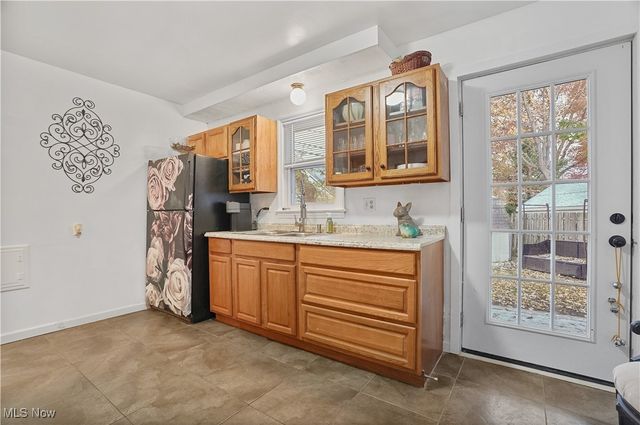 550 E 288th Street, Willowick, OH 44095