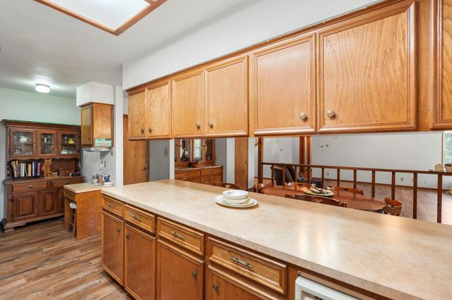 315 Caracara DR, Buda, TX 78610