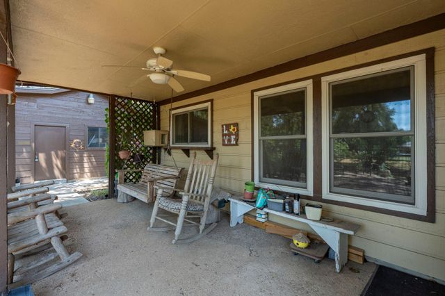 315 Caracara DR, Buda, TX 78610