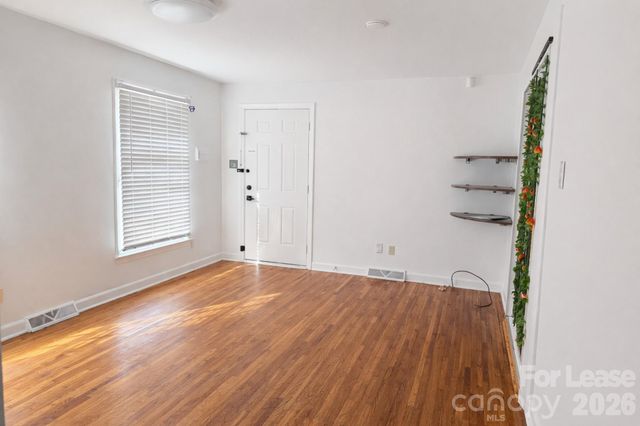 4131 Woodgreen Terrace, Charlotte, NC 28205