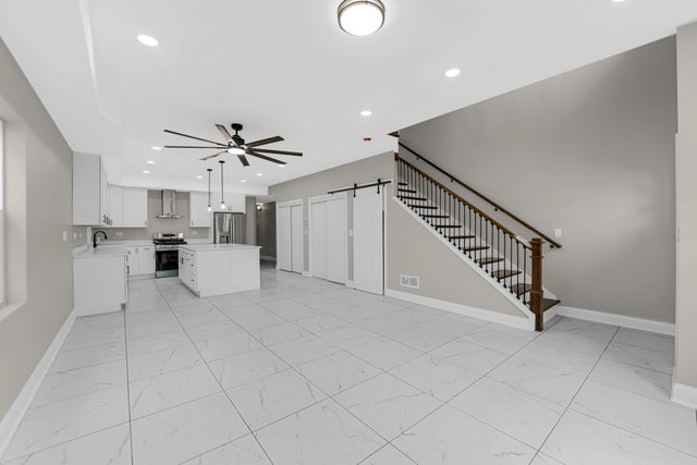 131 N 21st Avenue, Melrose Park, IL 60160