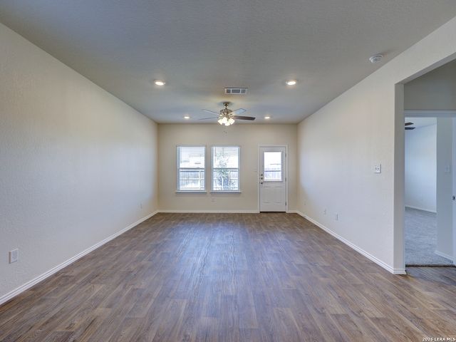 15619 GARAM TRL, Von Ormy, TX 78073