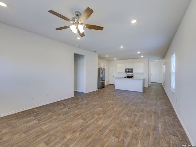 15619 GARAM TRL, Von Ormy, TX 78073