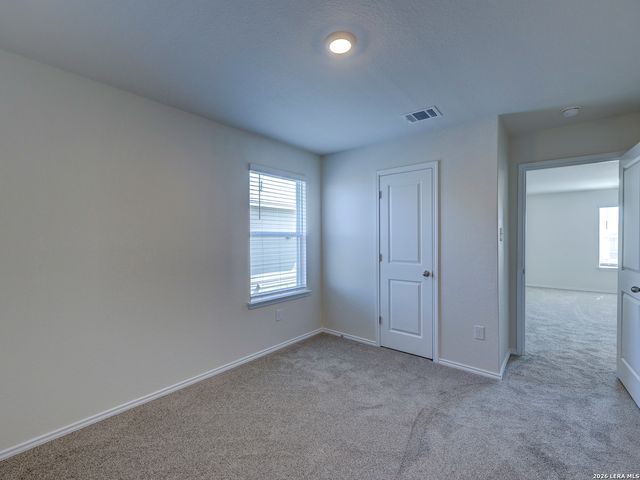 15619 GARAM TRL, Von Ormy, TX 78073