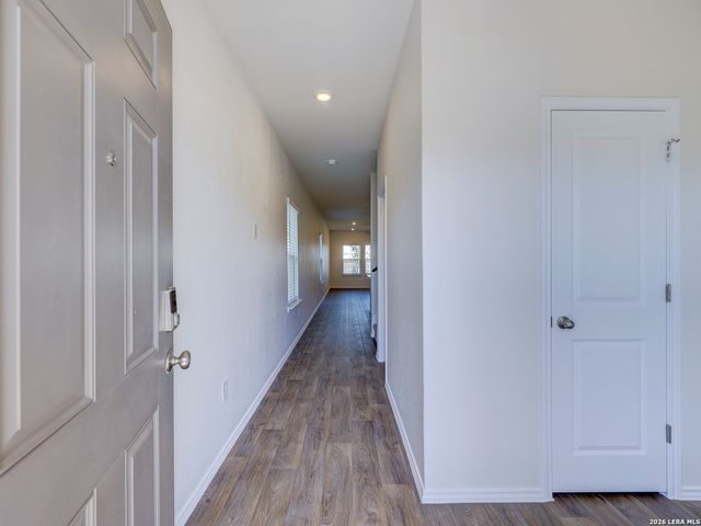 15619 GARAM TRL, Von Ormy, TX 78073