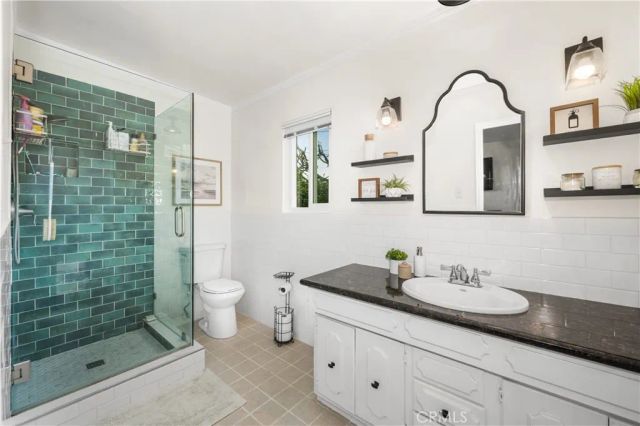 3120 San Anseline, Long Beach, CA 90808