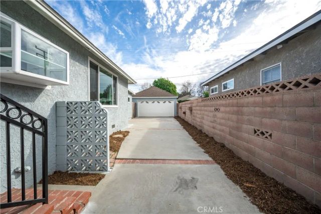 3120 San Anseline, Long Beach, CA 90808