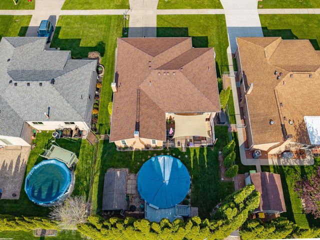 47651 Chrys Road, Macomb, MI 48044