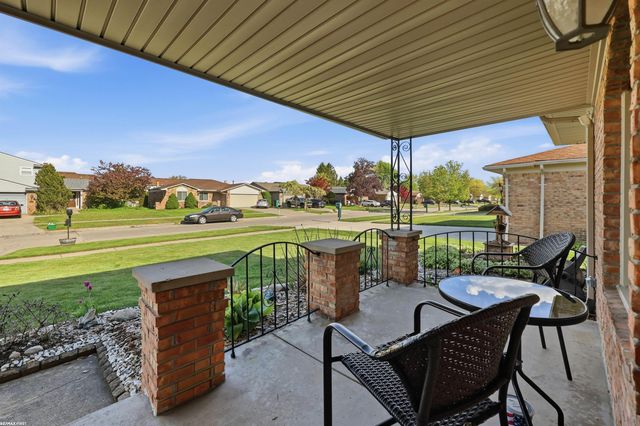 47651 Chrys Road, Macomb, MI 48044