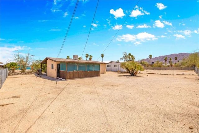 5930 Rose Ellen Avenue, 29 Palms, CA 92277