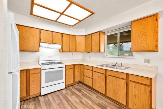 5930 Rose Ellen Avenue, 29 Palms, CA 92277