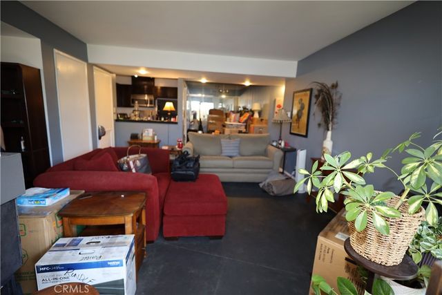 25761 Le Parc 9, Lake Forest, CA 92630