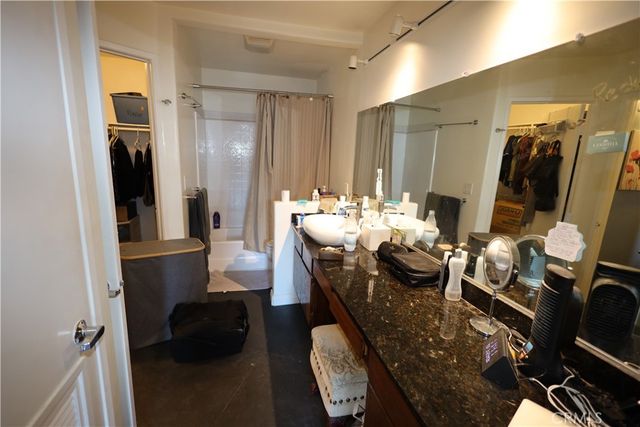 25761 Le Parc 9, Lake Forest, CA 92630