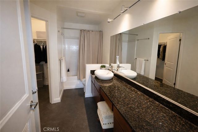 25761 Le Parc 9, Lake Forest, CA 92630