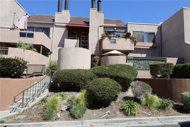 25761 Le Parc 9, Lake Forest, CA 92630