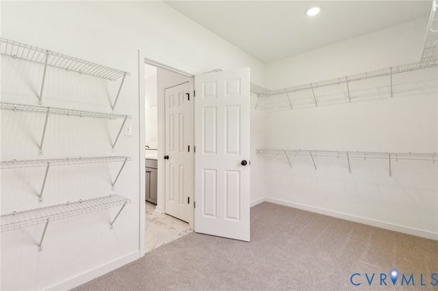 3953 Robins Ridge Dr, Moseley, VA 23120